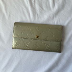 Louis Vuitton Vintage Cream Wallet